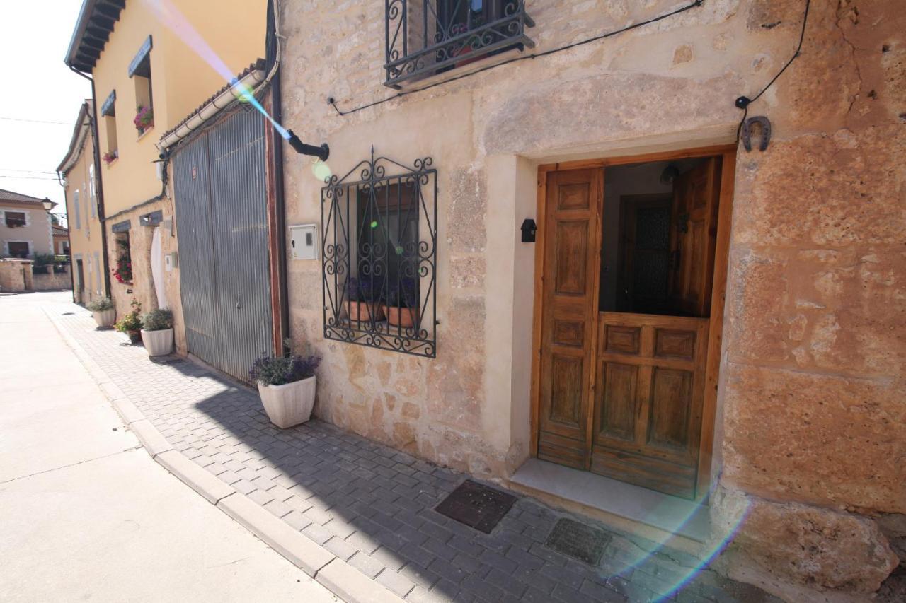 Wabisabi Townhouse Villa Montejo de la Vega de la Serrezuela Kültér fotó
