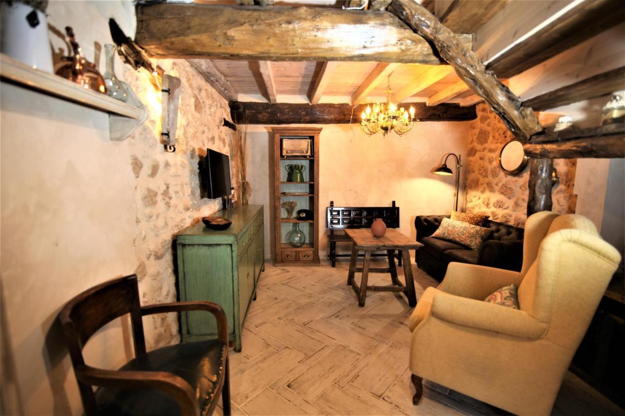 Wabisabi Townhouse Villa Montejo de la Vega de la Serrezuela Kültér fotó