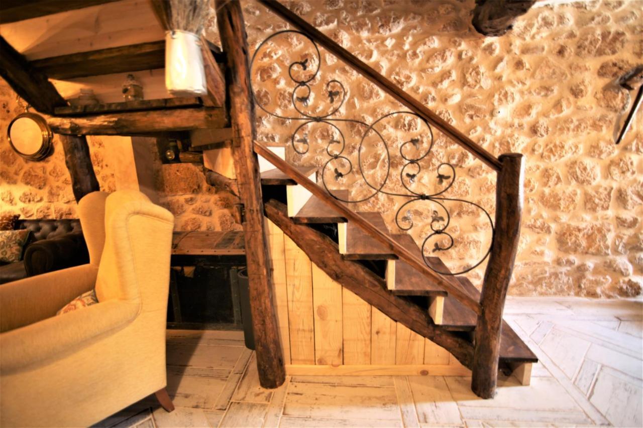 Wabisabi Townhouse Villa Montejo de la Vega de la Serrezuela Kültér fotó