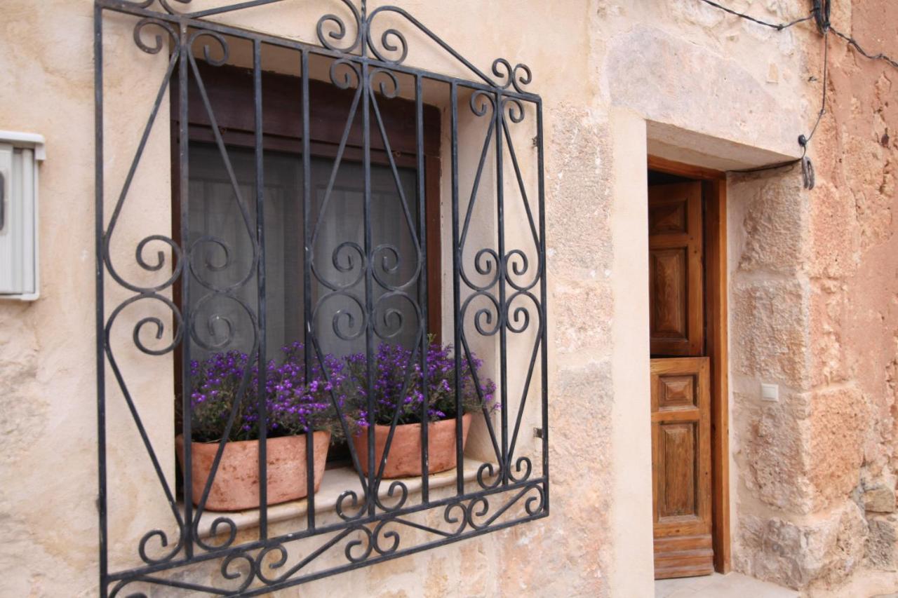 Wabisabi Townhouse Villa Montejo de la Vega de la Serrezuela Kültér fotó
